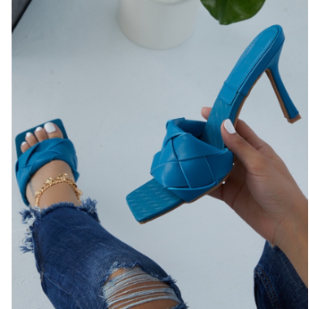 Woven Square Toe Mules - Gold - Picture 8 of 10